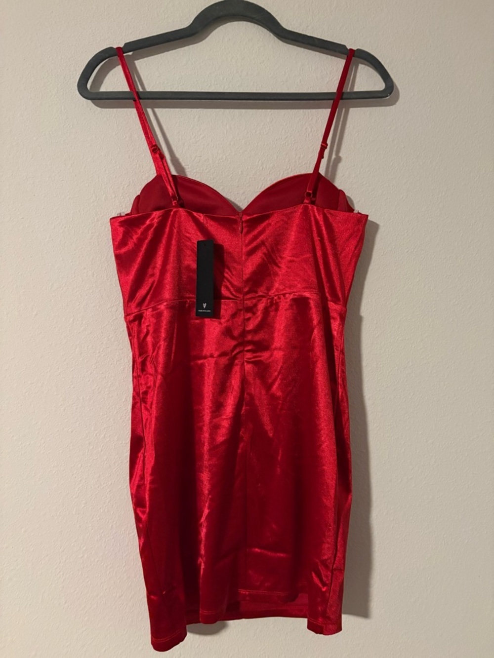 Lulus Red Satin Cowl Neck Mini Dress Size Medium - Picture 5 of 6